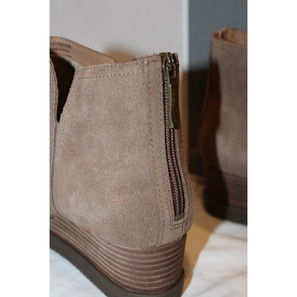 DANSKO WOMEN'S STEPHANIE WATERPROOF MOREL SUEDE BACK ZIP ANKLE BOOTS EU 41 - Picture 6 of 7